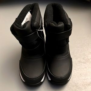 Kids Black Snow Boots